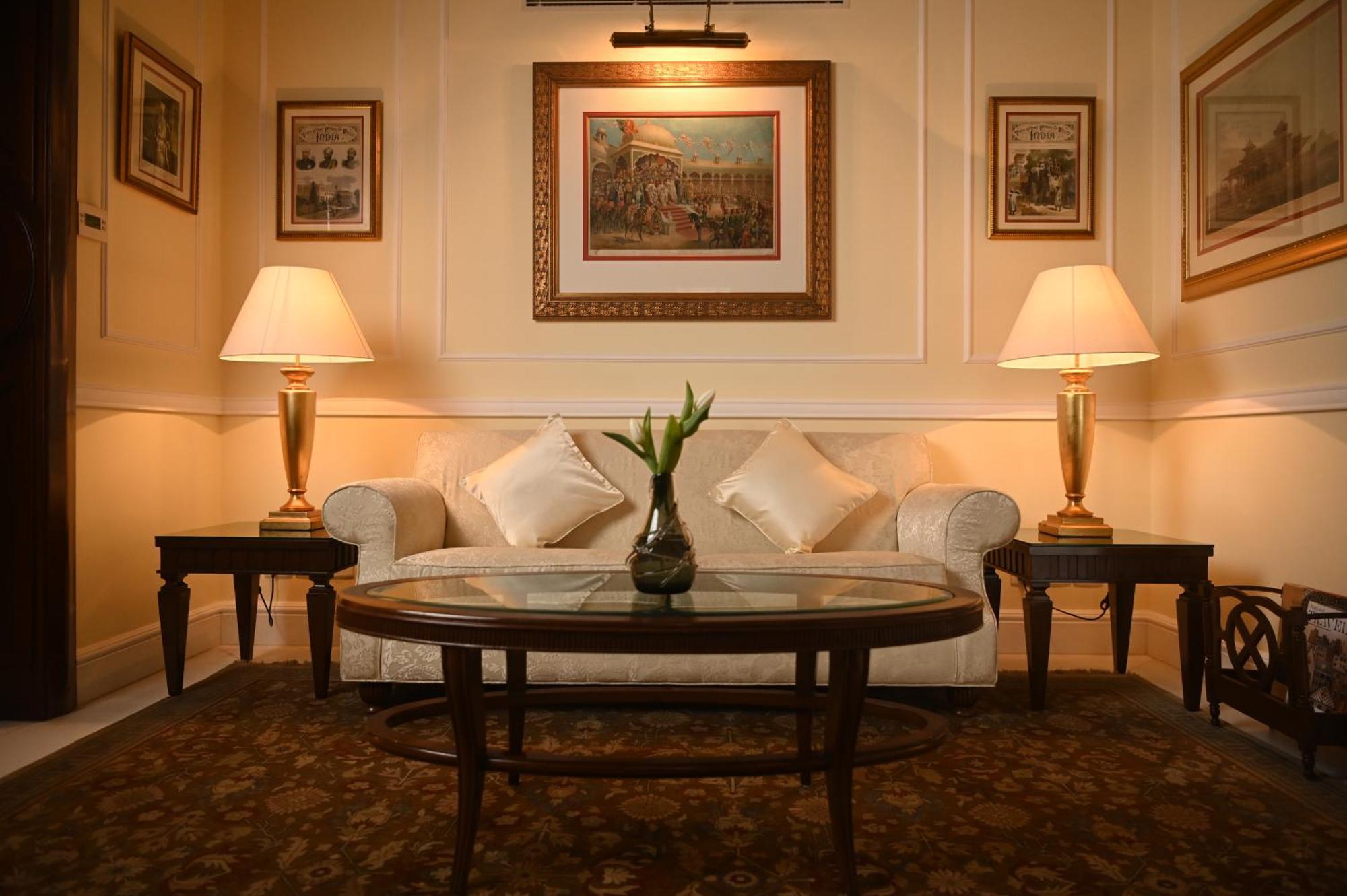 The Imperial, New Delhi Hotel Exterior photo A drawing room